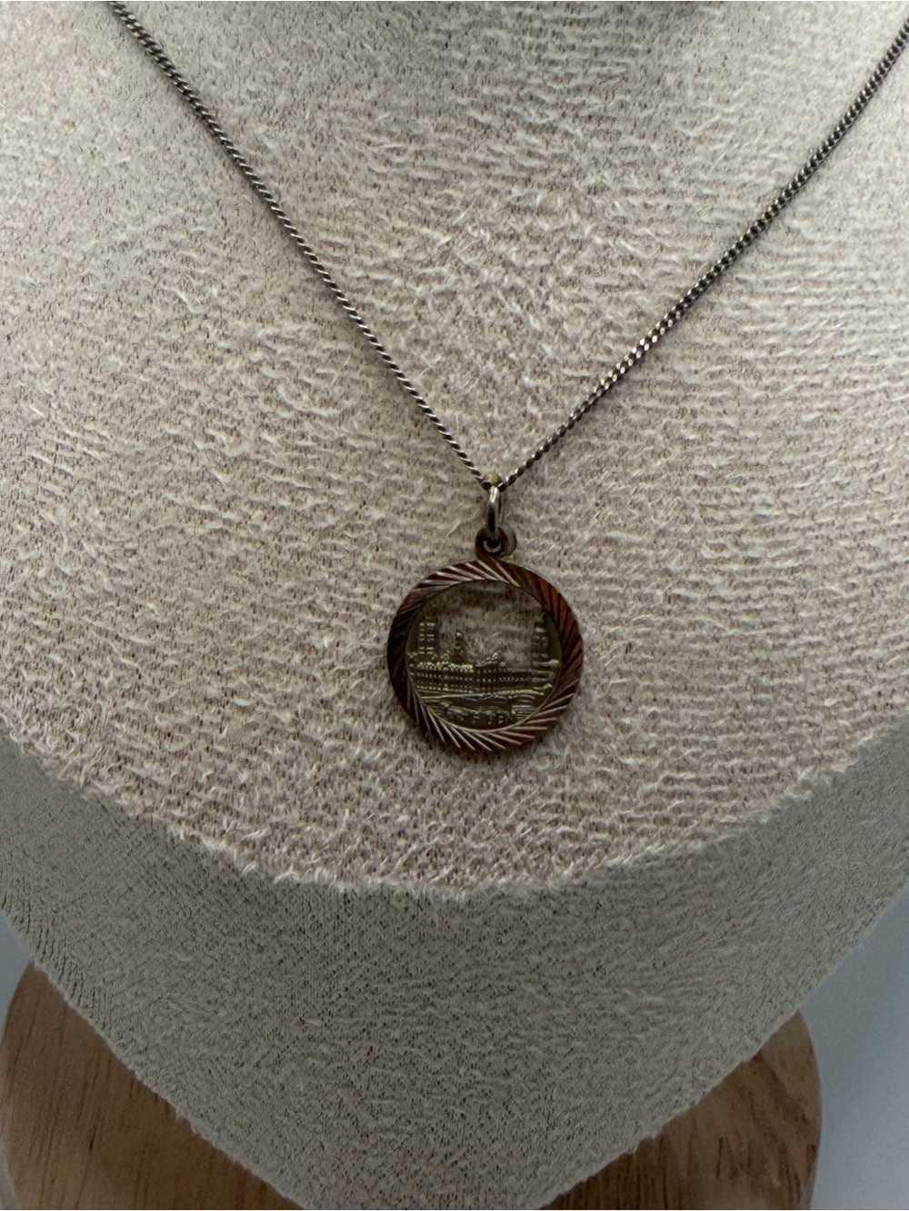 Sterling solver Round Pendant Necklace - Women’s Classic Pendant